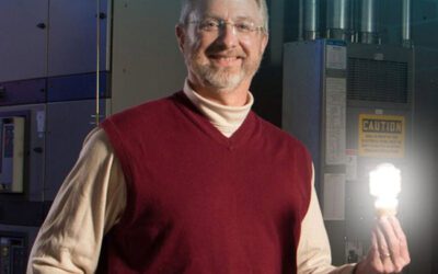 Alan Mantooth Recognized for Energy and Sustainability Work