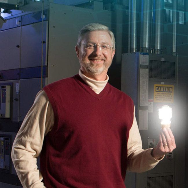Alan Mantooth Recognized for Energy and Sustainability Work